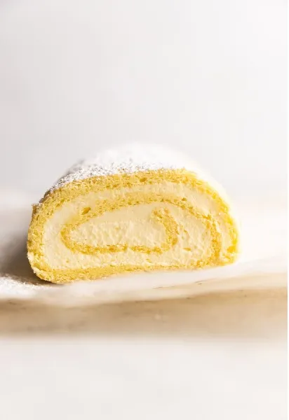 Lemon Cake Roll (Lemon Roulade)