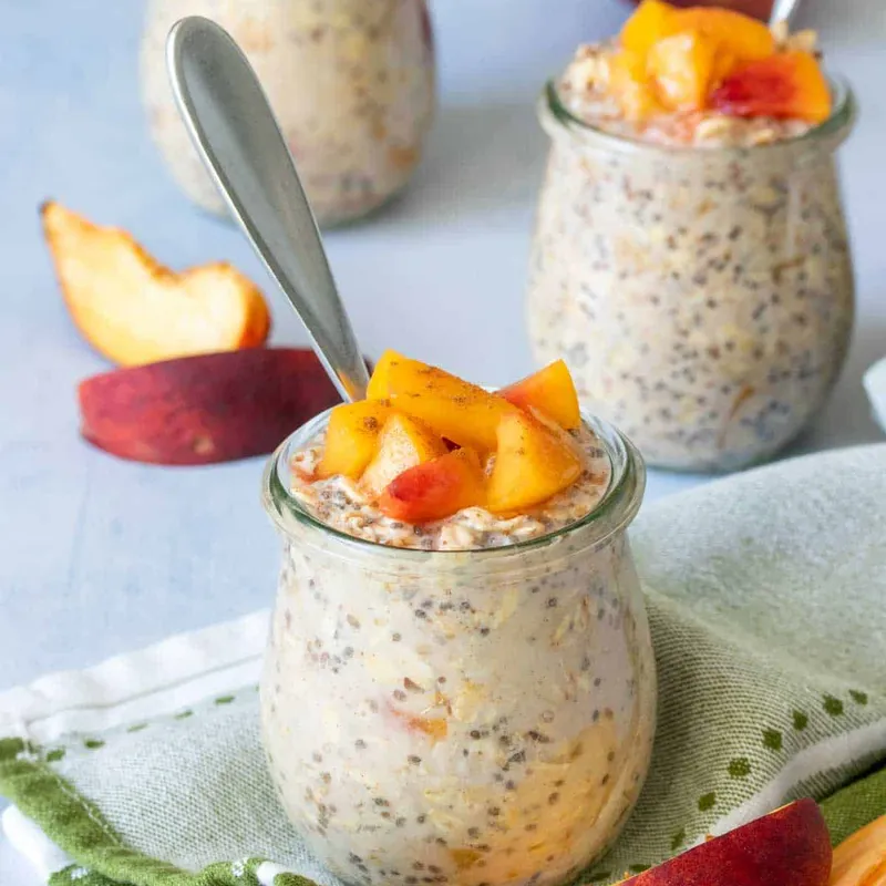 Quick and Easy Peach Overnight Oats