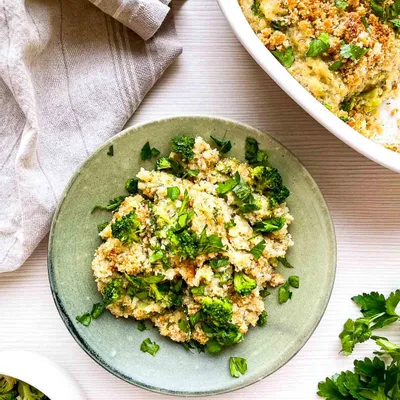 Recipe 'Broccoli and Cheddar Quinoa Gratin'