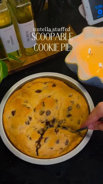 Scoopable Nutella Stuffed Cookie Tray