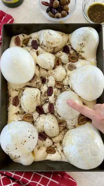 Jiggly Focaccia