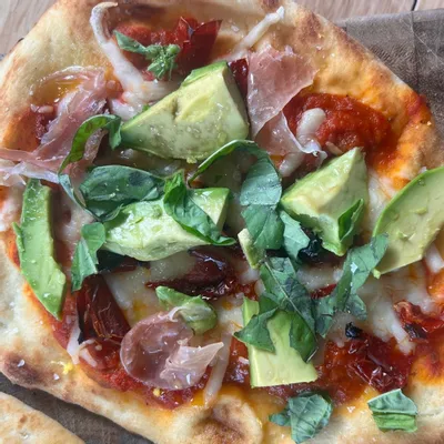 Recipe 'Naan Avocado Festival Pizza (LGO Copycat)'