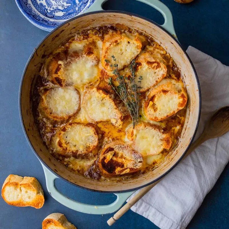 Dutch Oven French Onion Soup