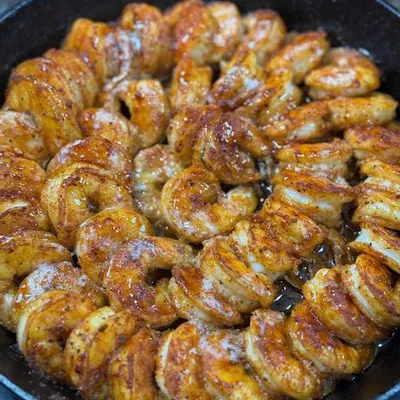 Recipe 'Cast Iron Nashville Hot Shrimp'