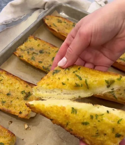 Garlic Confit Garlic Bread