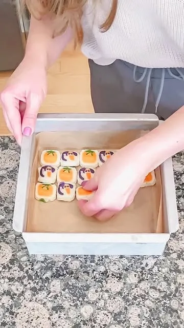 SPOOKY-CUTE ICE CREAM COOKIE SANDWICHES!🎃🍪🍦👻